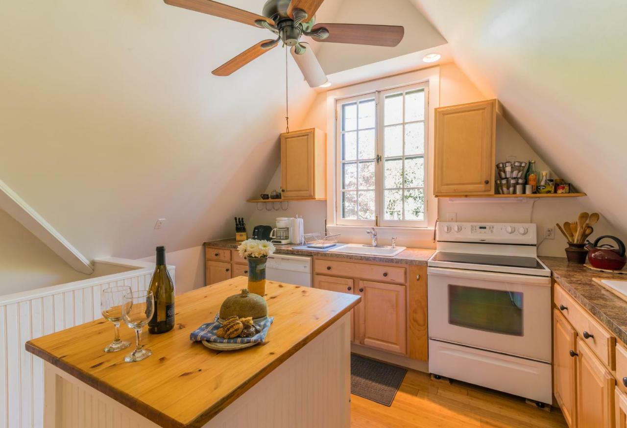 The Carriage House Loft Apartman Kingston Kültér fotó
